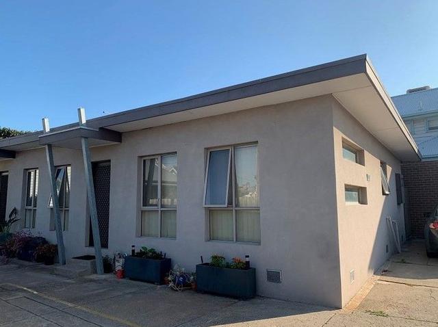 1/37 Russell Place, VIC 3016