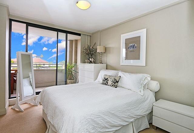 216/88 Vista Street, NSW 2088