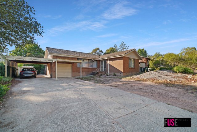 127a Namatjira Drive, ACT 2611