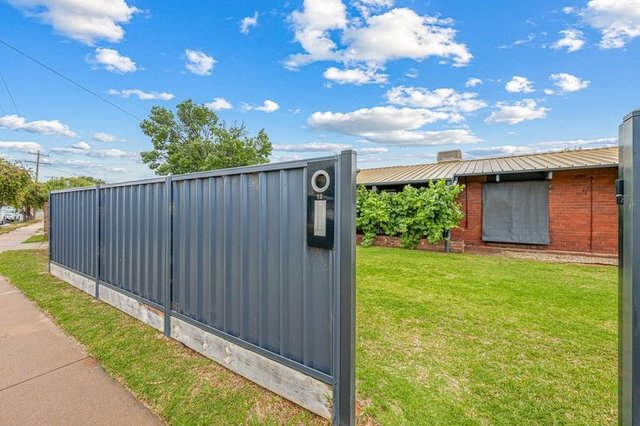 12 Windsor St, VIC 3500