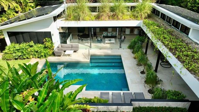 41 Beachfront Mirage Dr, QLD 4877
