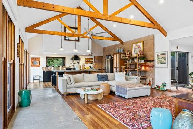 12 Warri Wy, QLD 4223