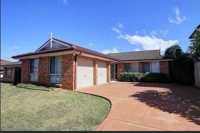 10 Tropic-Bird Crescent, NSW 2168