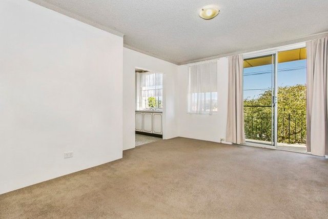 4/25 Parkes Street, NSW 2093