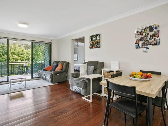 2/82A Old Pittwater Road, NSW 2100