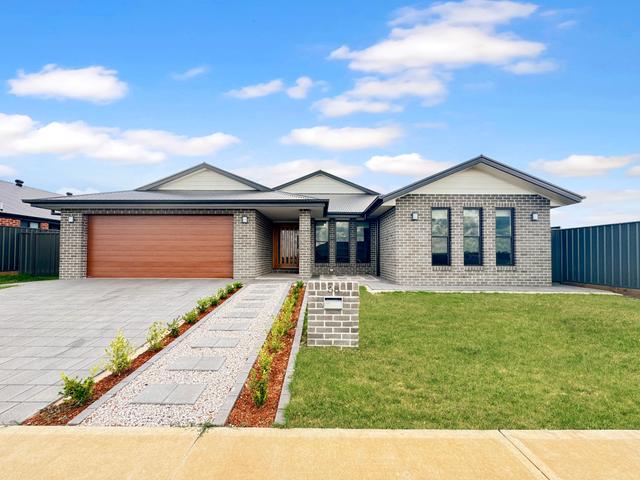 38 Commander Avenue, NSW 2830