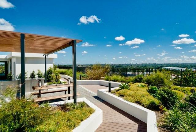 114/5-7 Maple Tree Road, NSW 2145