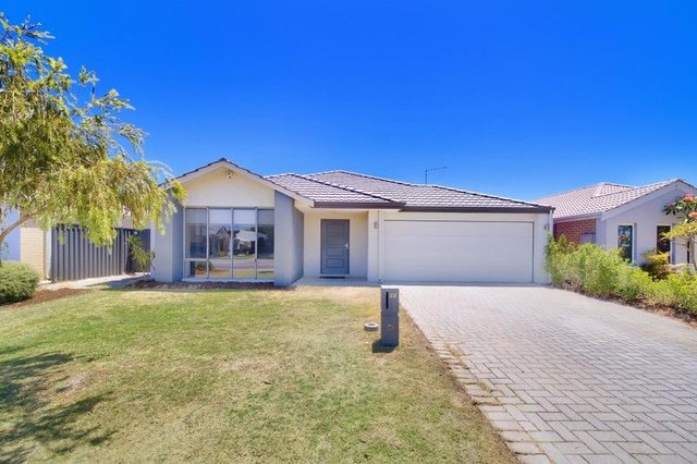 22 Glenfinlass Parade, WA 6170