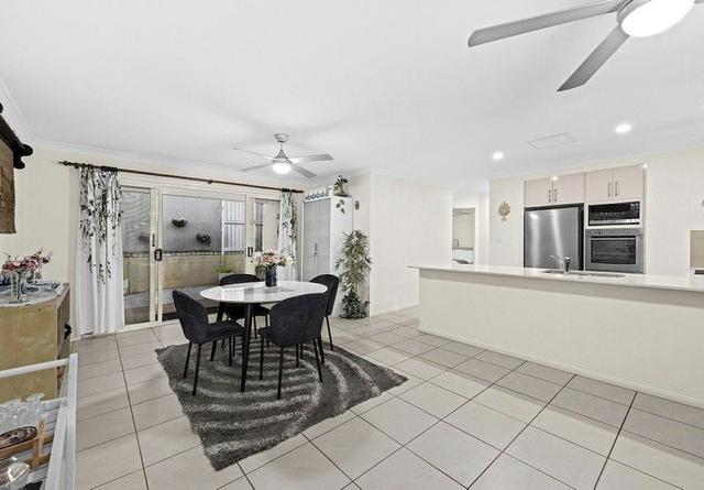 3/2 Aminya Street, QLD 4122