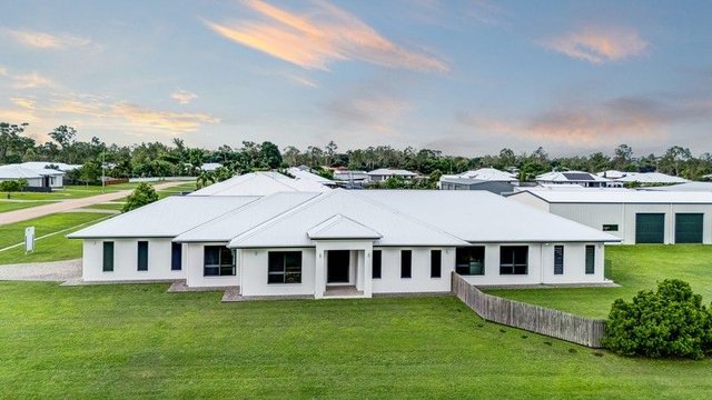 101 Crystal Crescent, QLD 4817