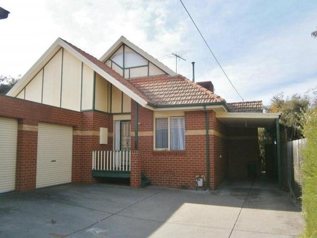 2/9 Linton Street, VIC 3079
