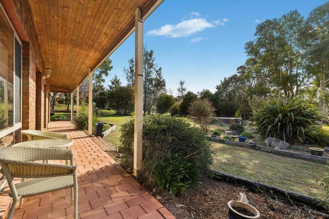 8 Merryville Drive, NSW 2582