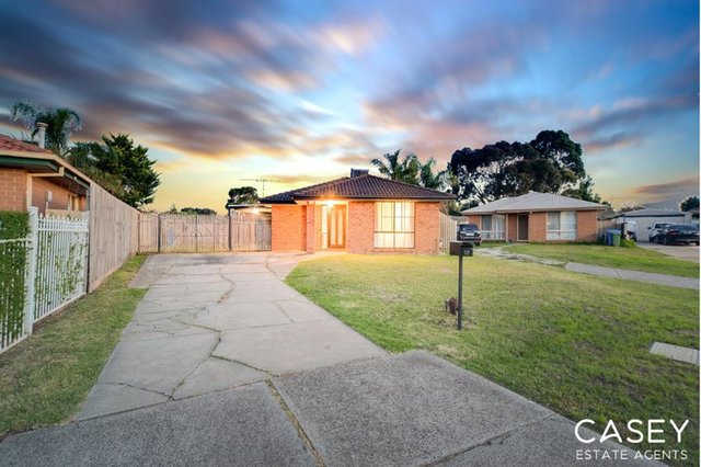 12 Natalie Court, VIC 3977