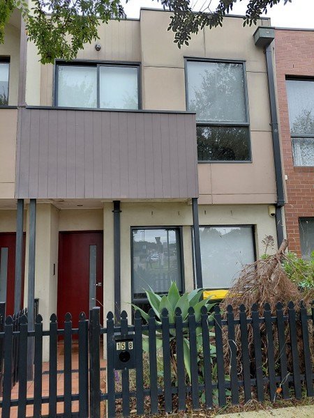 15B Huntington Drive, VIC 3064