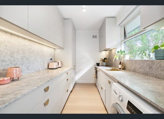 3/16 Normanby Street, VIC 3181