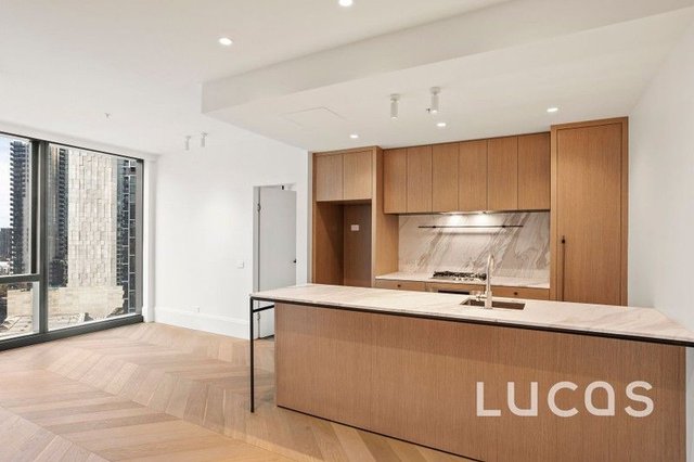 1705/90 Queens Bridge Street, VIC 3006