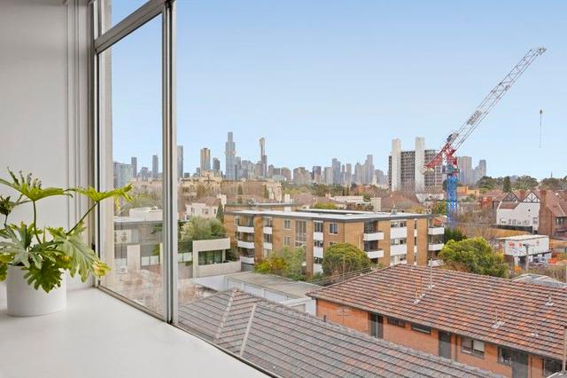 31/166 Toorak Road West, VIC 3141
