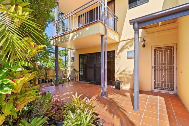 2/122 Fernberg Road, QLD 4064