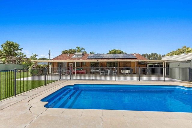 4 Larch Street, QLD 4228