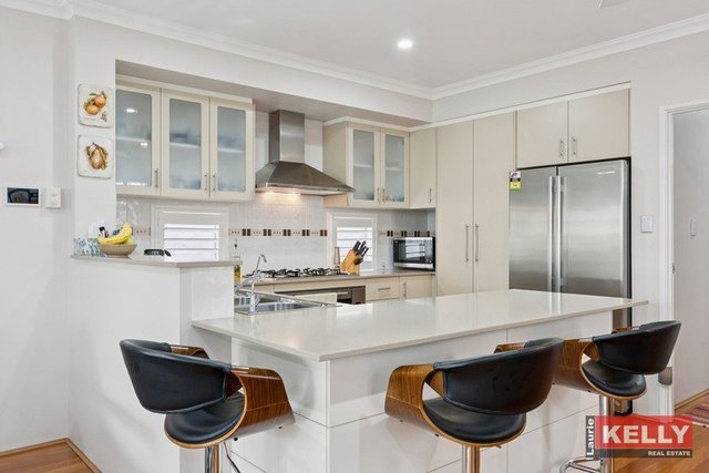 54 Laurie Street, WA 6105
