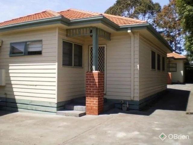 2/2 Barkly  Street, VIC 3166