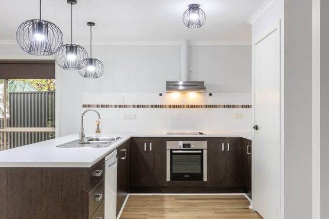 27 Capri Cres, SA 5174