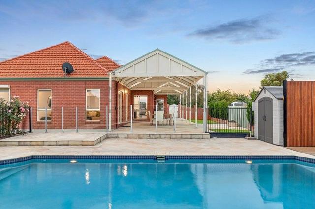 24 The Grove, VIC 3037