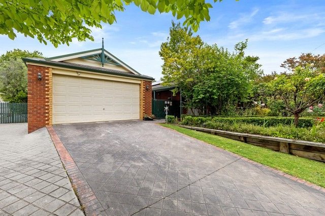 68 Ellavale Drive, VIC 3844