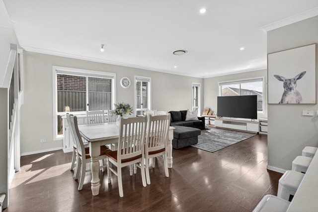 10 Schoffel Street, NSW 2765