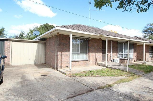 2/30 Burnbank Street, VIC 3350