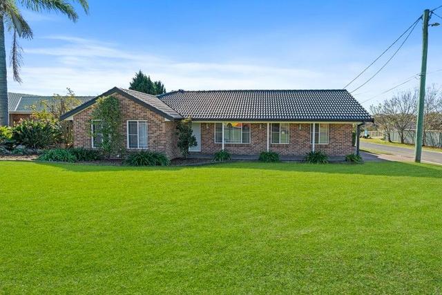 8 Moore  Road, NSW 2570
