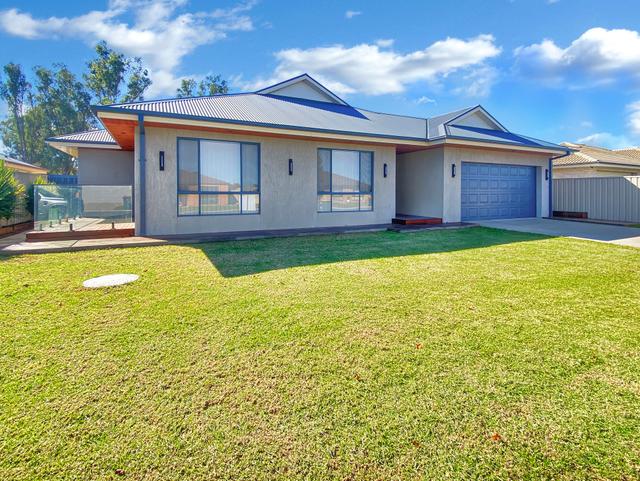 24 Golf Club Drive, NSW 2705