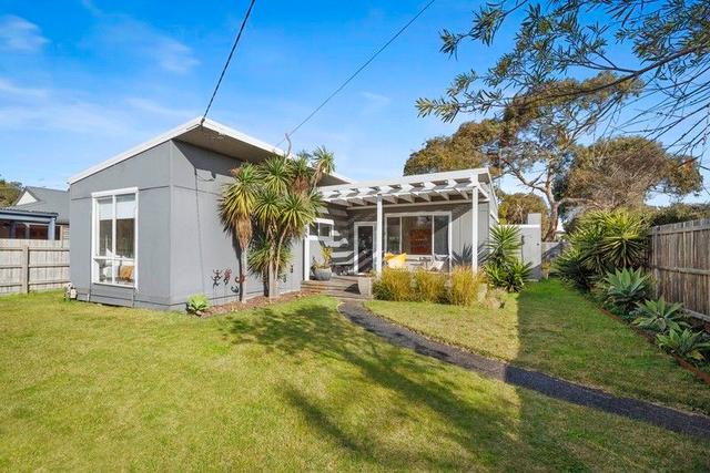 15 Becket Street, VIC 3941