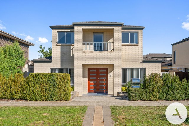 8 Oodgeroo Ave, ACT 2913