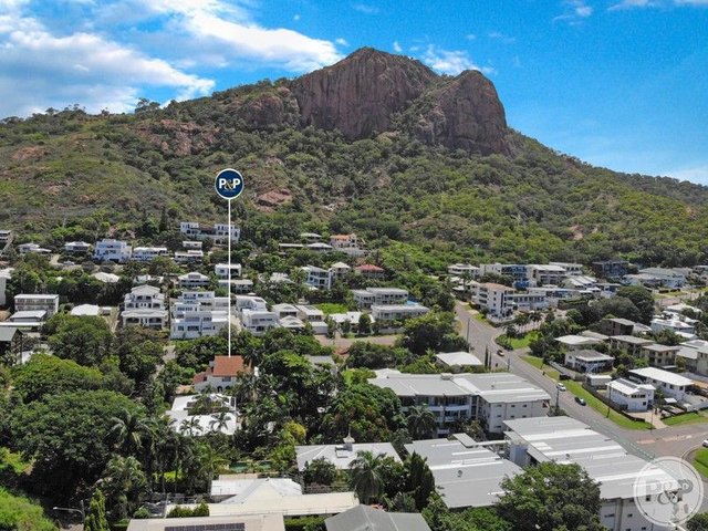 3/2 Queen Street, QLD 4810