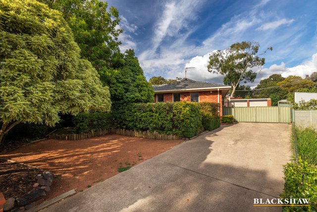 6 Spiers Place, ACT 2903