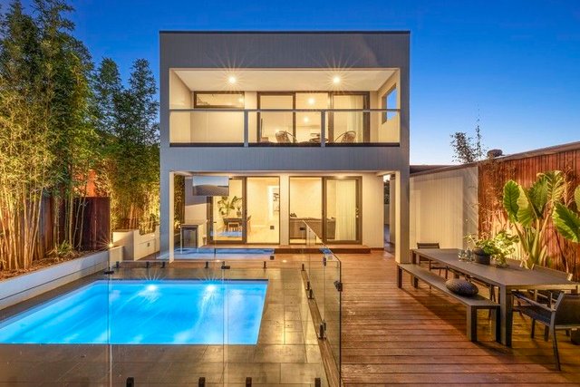 1669 Dandenong Road, VIC 3166