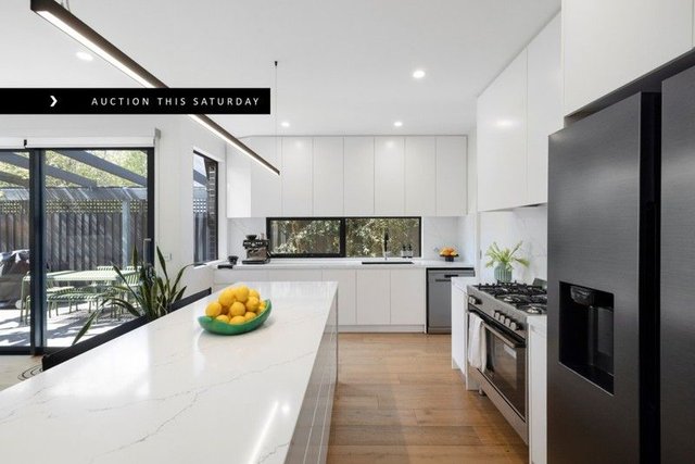 9B Lilian Court, VIC 3193