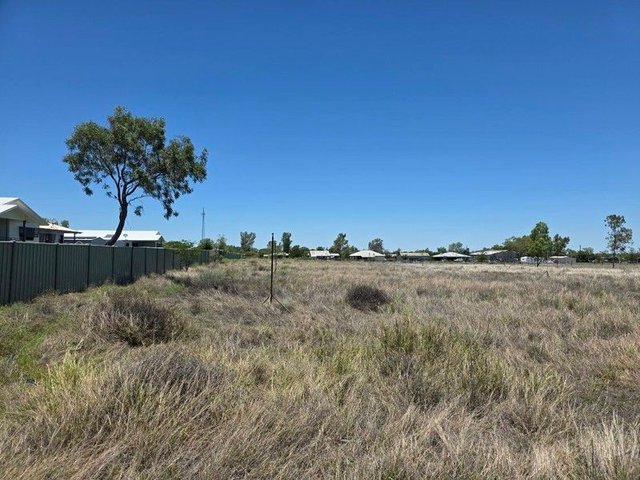 21 McAuliffe Street, QLD 4726