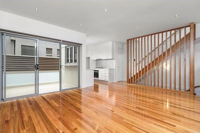 2/146 Epsom Road, VIC 3032