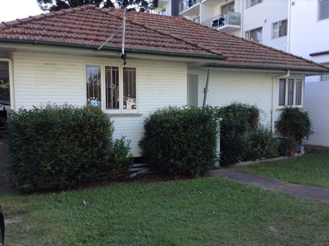 36 Playfield Street, QLD 4032