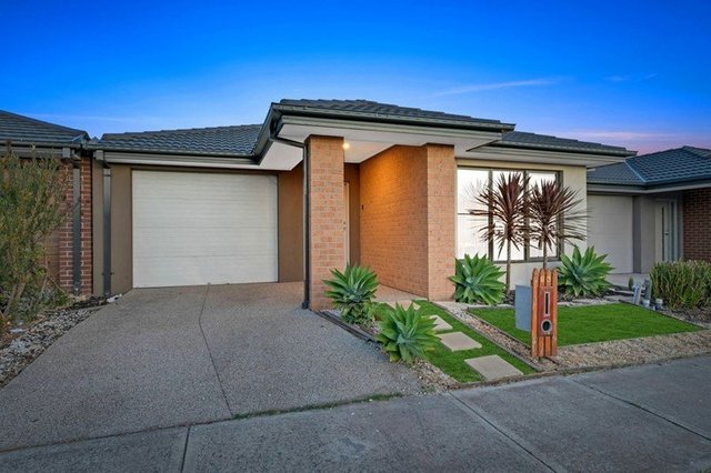 14 Wollemia Street, VIC 3064