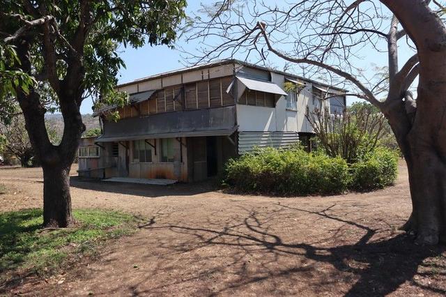 10 Hamilton St, QLD 4804