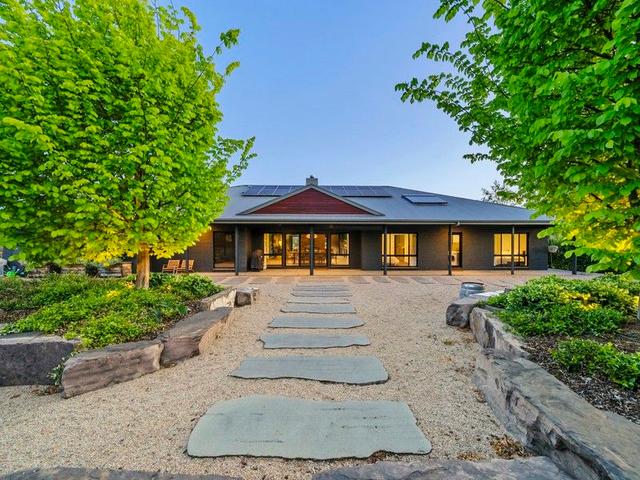 98 Mt Battery Road, VIC 3722