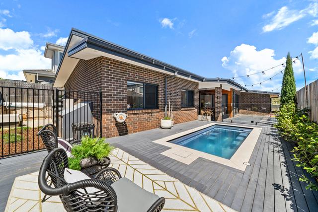 15 Medina Street, ACT 2611