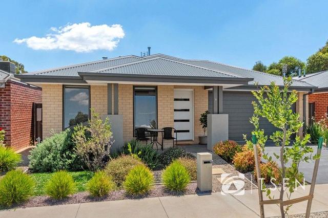 9 Bradfield Loop, VIC 3551