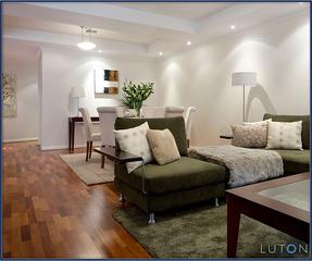 Living Room (2013-10-17)