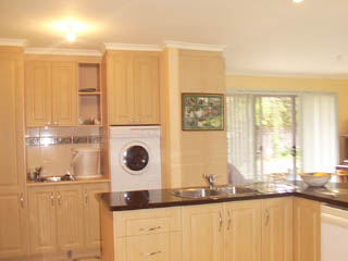 Kitchen (2002-03-14)