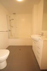 Ensuite (2011-08-16)