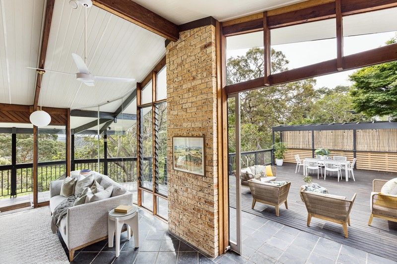 https://images.allhomes.com.au/property/photo/e59a62449a71520c196cf4c3f5884749_hd.jpg